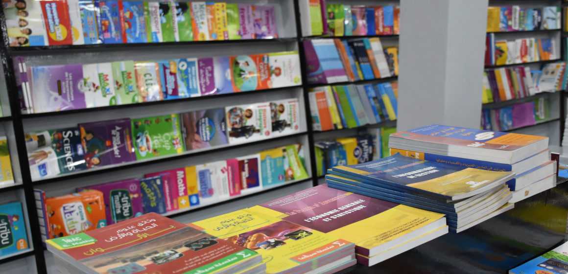Association Qui Récupère Les Manuels Scolaires Périmés