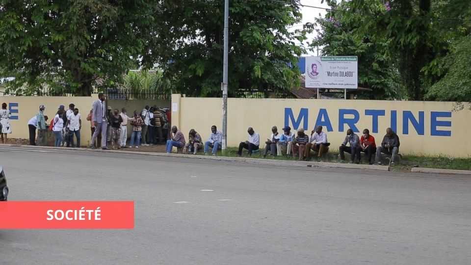 Medias241.com-GABON-DÉLOCALISATION FORCÉE DU SIT-IN DU SENA ET DE LA CONASYSED A MARTINE OULABOU