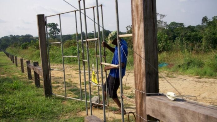 Medias241.com-Gabon-CHE : Quid  des clôtures électriques ?
